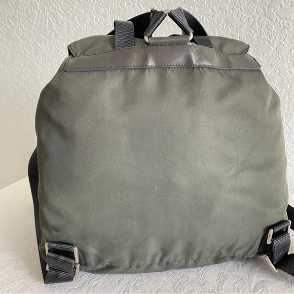 Prada military green nylon backpack - Picture 9 of 13
